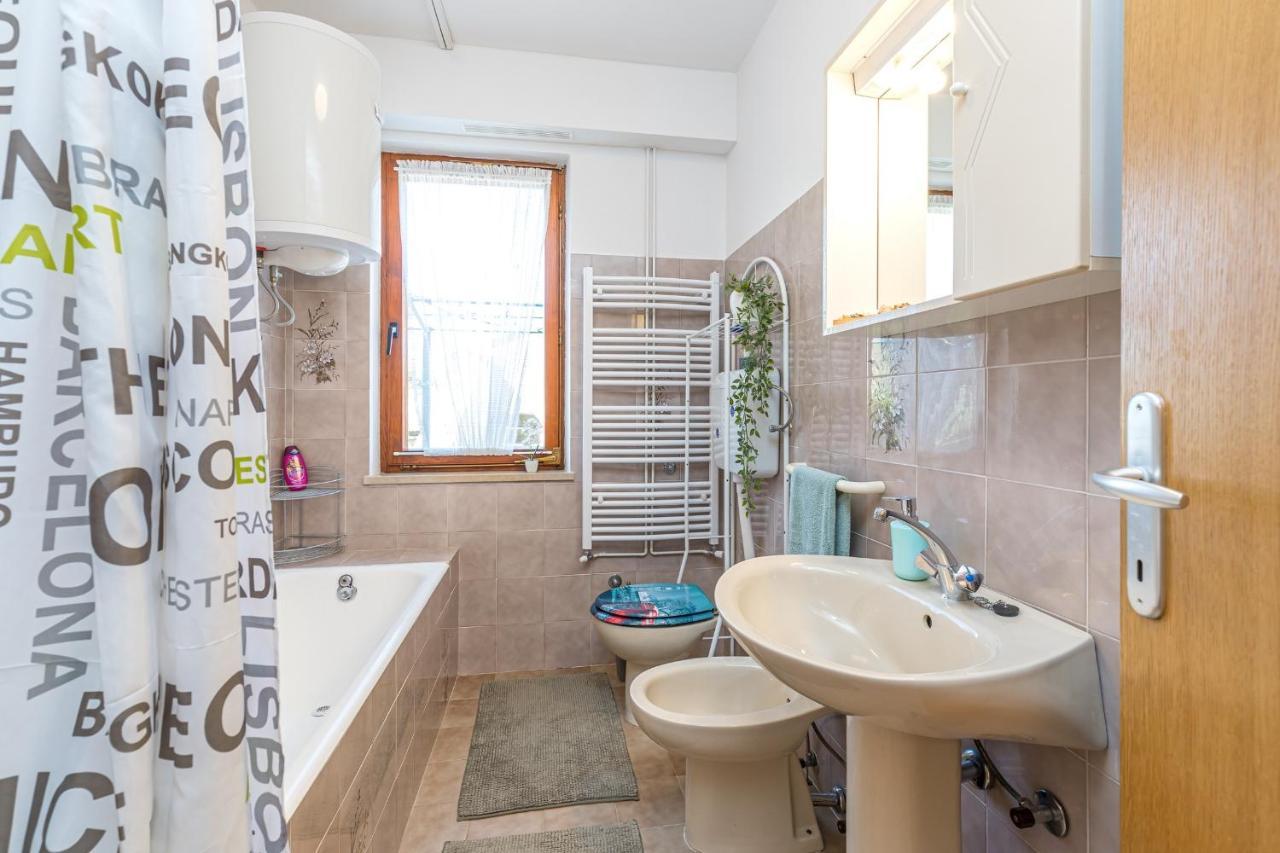 Apartment Mirijana Tar-Vabriga Ngoại thất bức ảnh